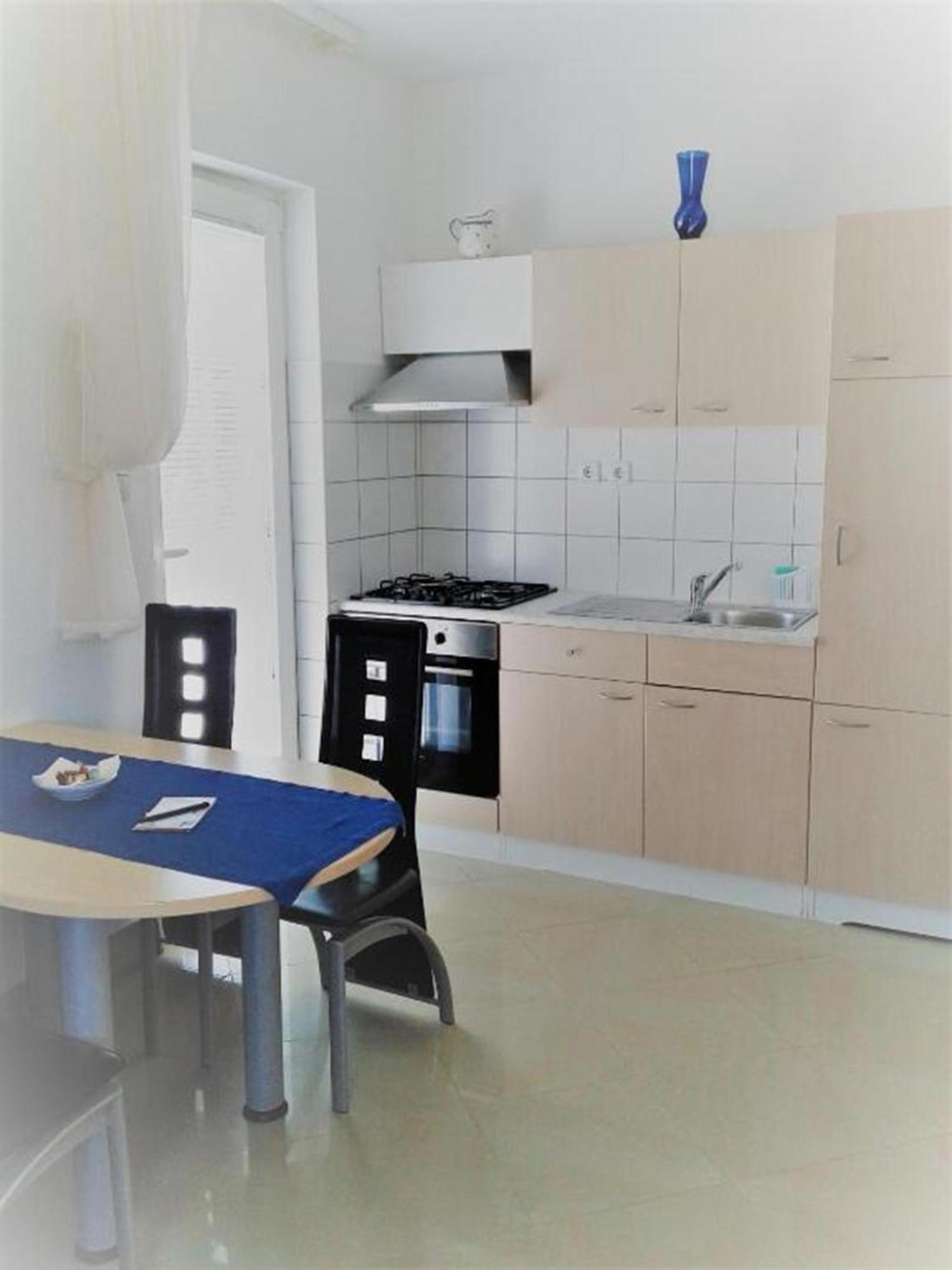 Marko Apartmani 罗维尼 外观 照片